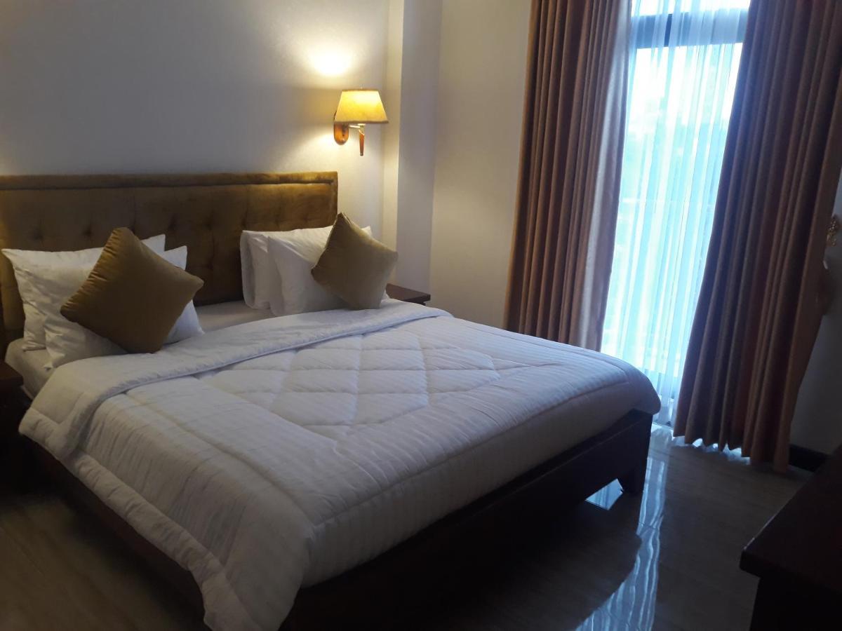 Hotel Bumi Asih Padangsidimpuan Batubelubang Dış mekan fotoğraf